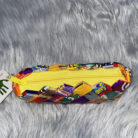 Ecoist Candy Snack Wrapping Clutch Bag Purse - Picture 4 of 6